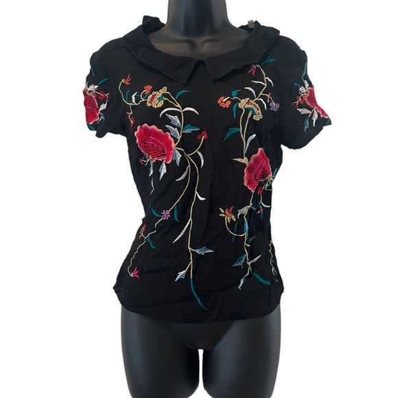 Suzy Shier Top - Picture 3 of 3